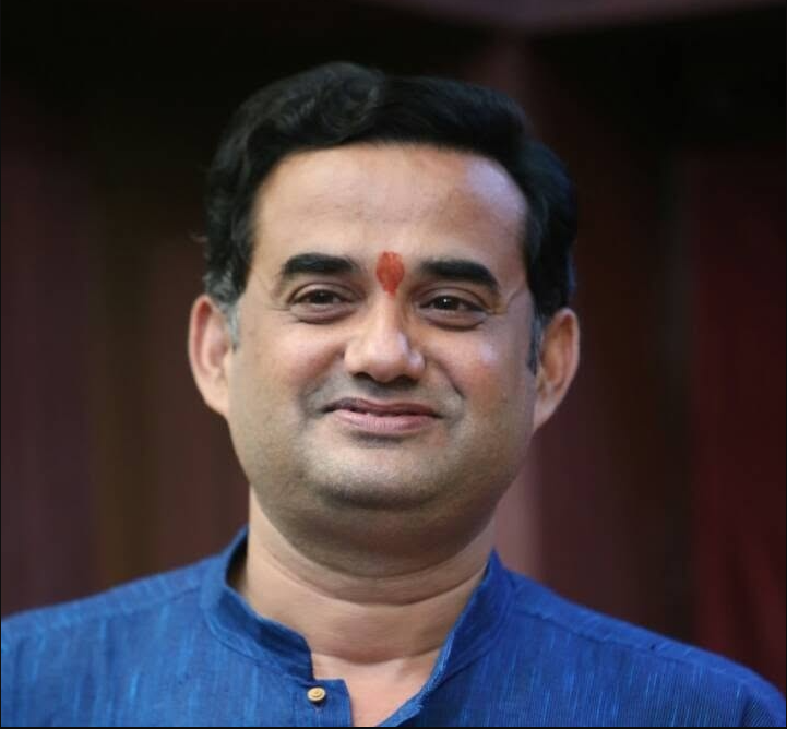 Mahesh Amlekar — Founder, Amlekars Academy